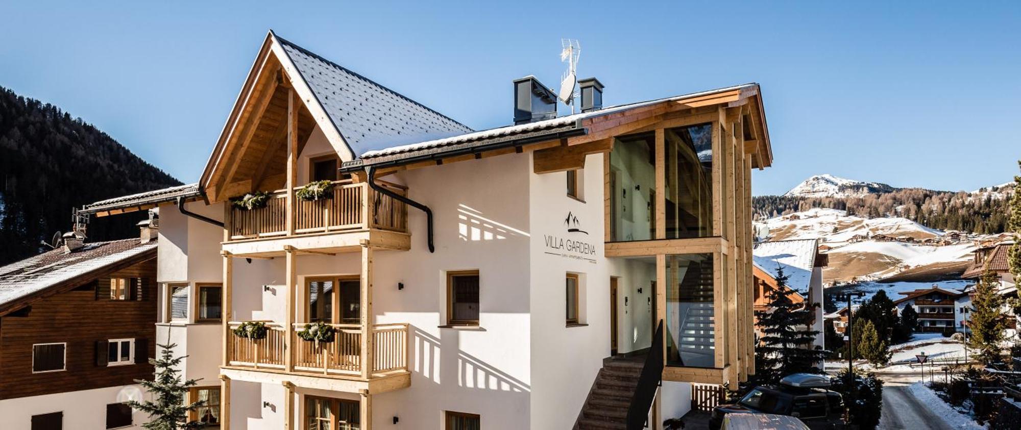 Apartments Villa Gardena - Gardenahotels Selva di Val Gardena Bagian luar foto